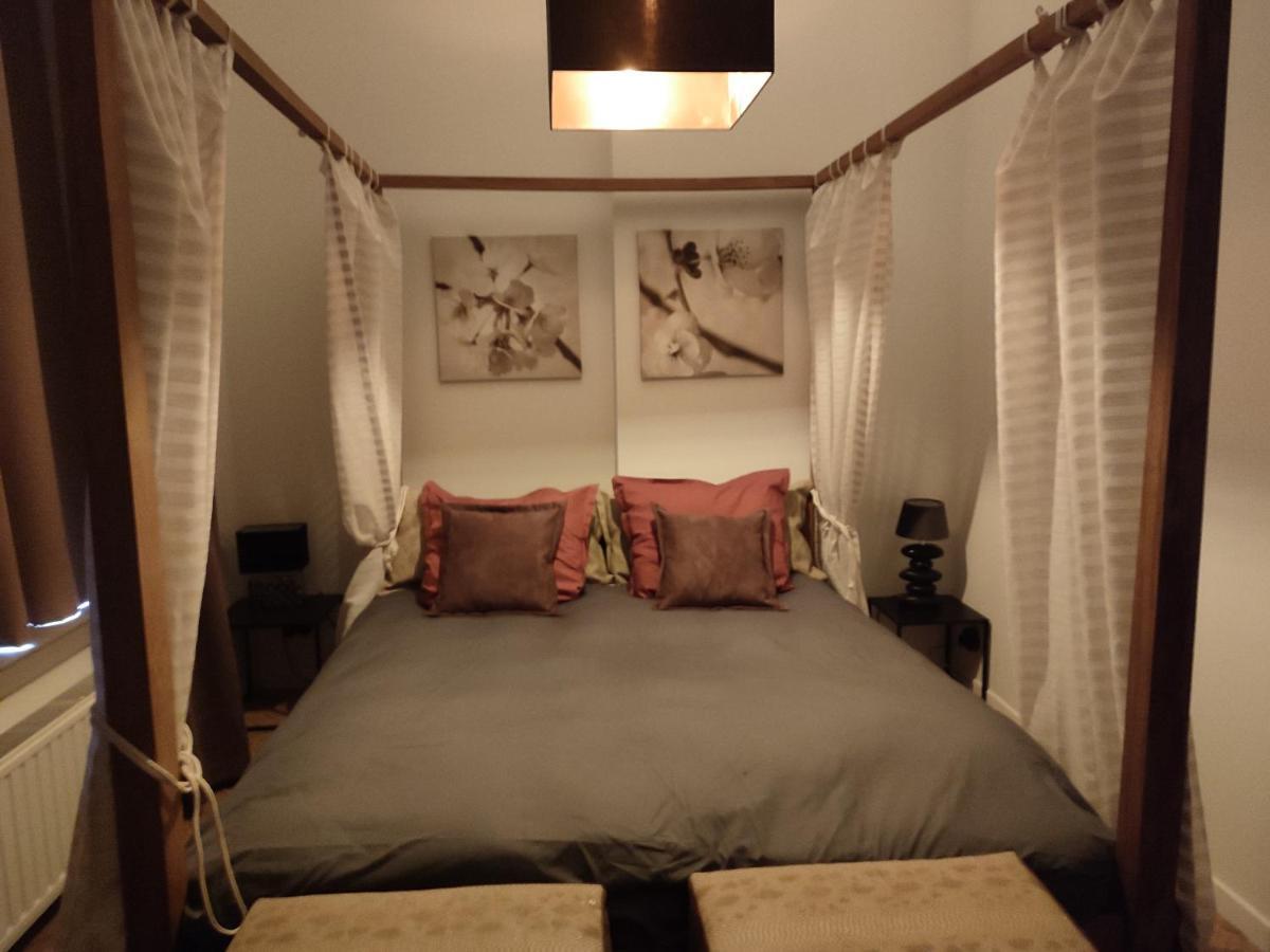 The Manhattan Luxury Suite Jumet Extérieur photo